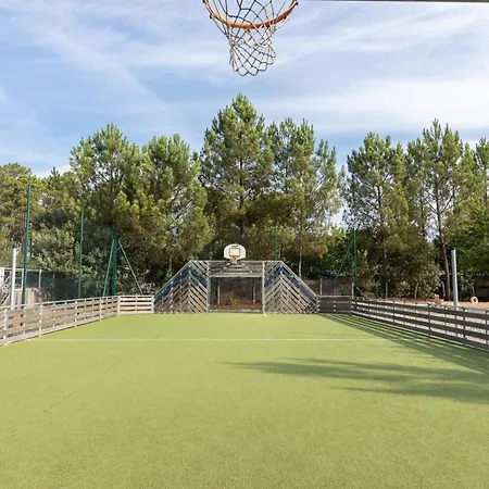 Mobilhome Elisa Et Christophe *