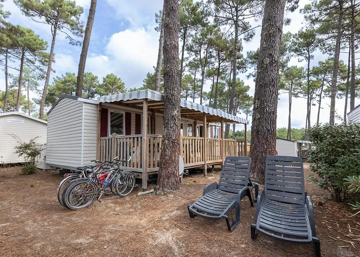 Mobilhome Elisa Et Christophe *