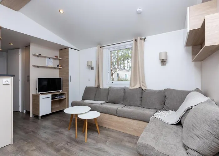 Mobilhome Elisa Et Christophe